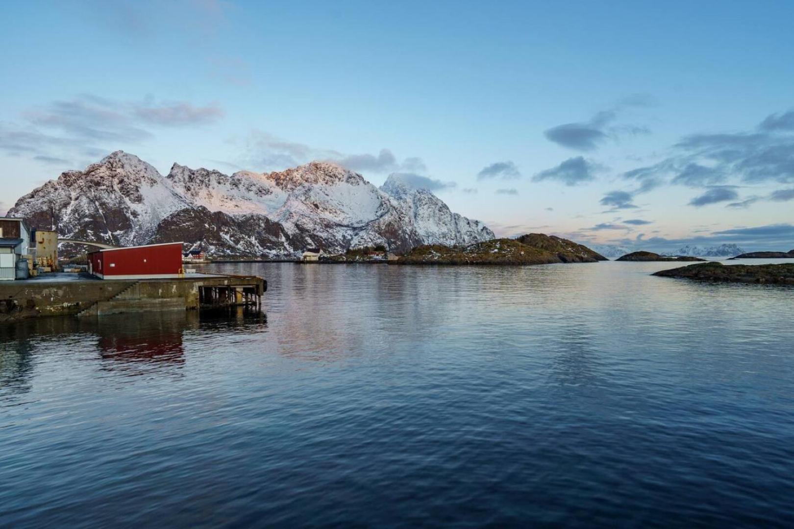Rorbuleilighet I Idylliske Henningsvær Zewnętrze zdjęcie